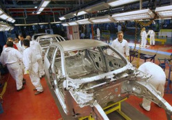 Ripresa trattativa su contratto, al centro aumento salari