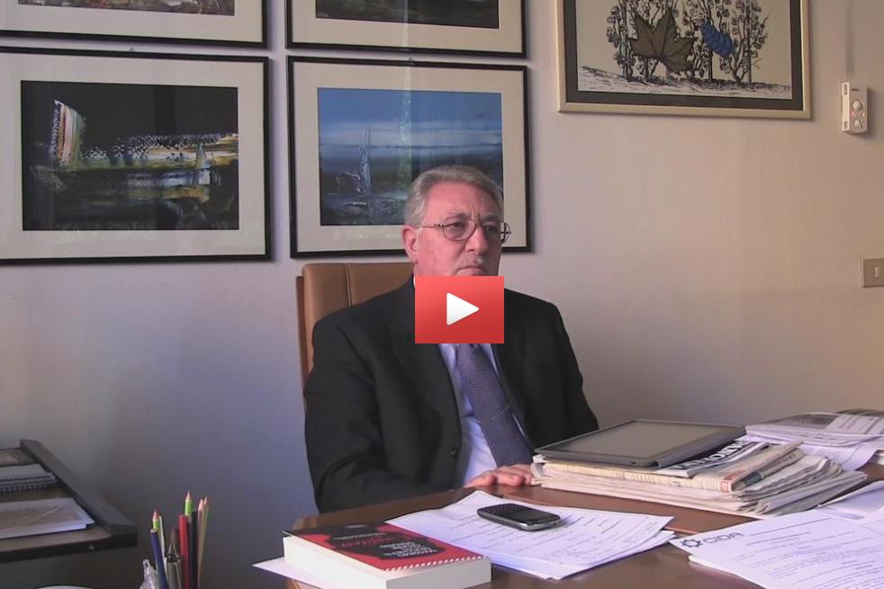 Giorgio Ambrogioni, i manager sfiduciano il governo