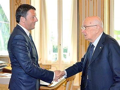 Renzi accetta con riserva incarico di formare nuovo governo