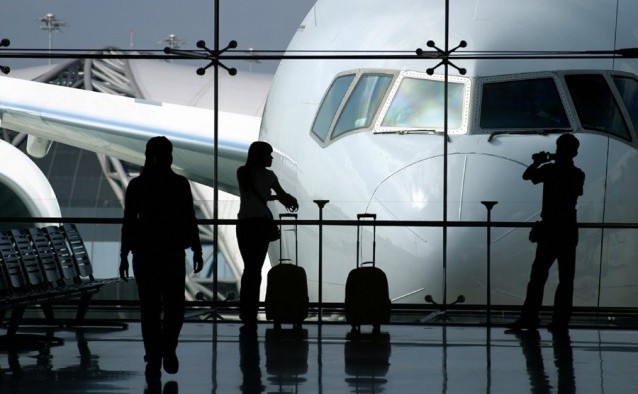 Coldiretti/Ixé: la metà dei giovani pronta a emigrare