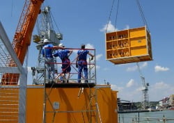 Fincantieri disdice contratto integrativo