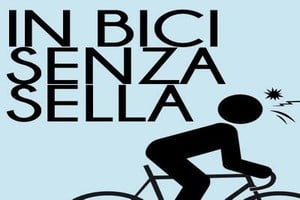 In bici senza sella, il precariato diventa un film