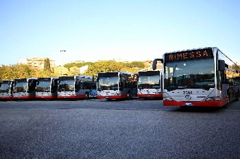 Atac, sindacati: no privatizzazioni, sì a progetto serio