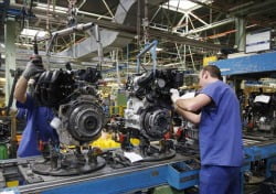 Produzione industria eurozona risale: luglio +0,6%, Italia +1,1%