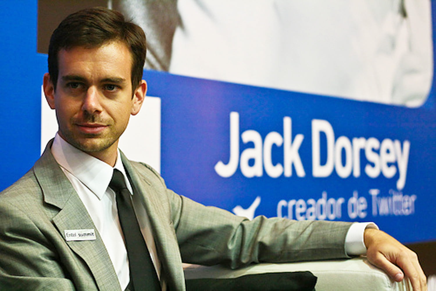 Il Ceo Dorsey dona un terzo delle proprie azioni ai dipendenti