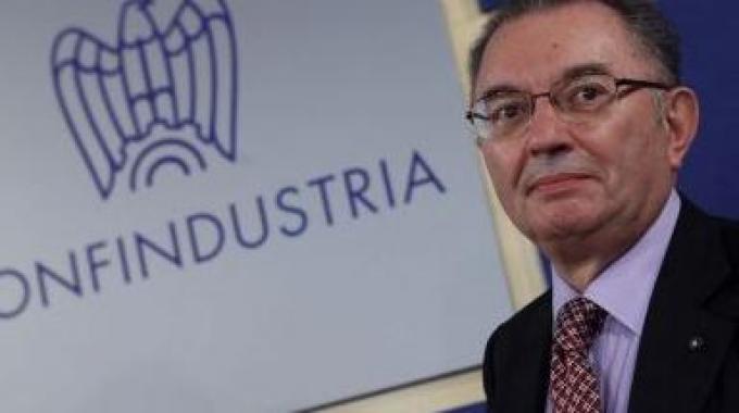 Squinzi, preoccupazioni per indotto in Italia