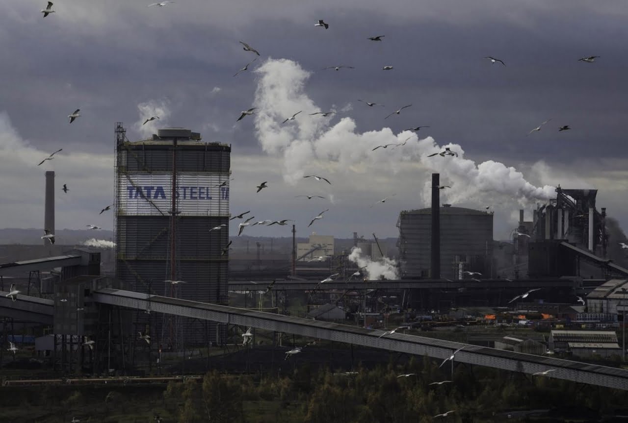Tata Steel dice addio al Regno Unito: migliaia i posti a rischio