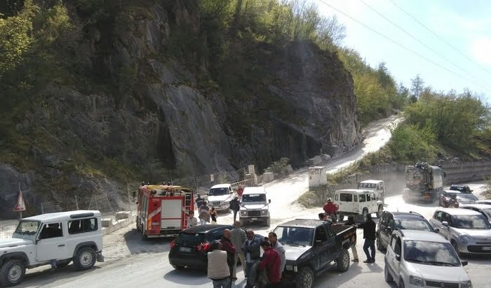 Frana alle cave di marmo, tre operai coinvolti