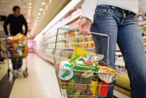 Istat, a luglio migliora fiducia consumatori e imprese italiani