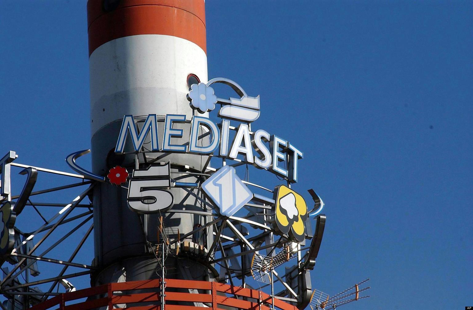 Vivendi straccia l’accordo per Mediaset Premium, e’ scontro con i Berlusconi