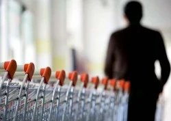 Ihs Markit, frena terziario in Italia, Pil 2017 visto a +0,4%