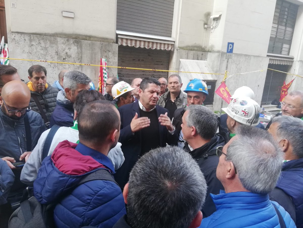 Ex Alcoa, Bentivogli: Di Maio diserta vertice al MiSE, i lavoratori in presidio anche stanotte