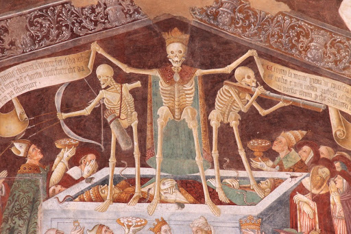 La terza ondata e la danza macabra della politica