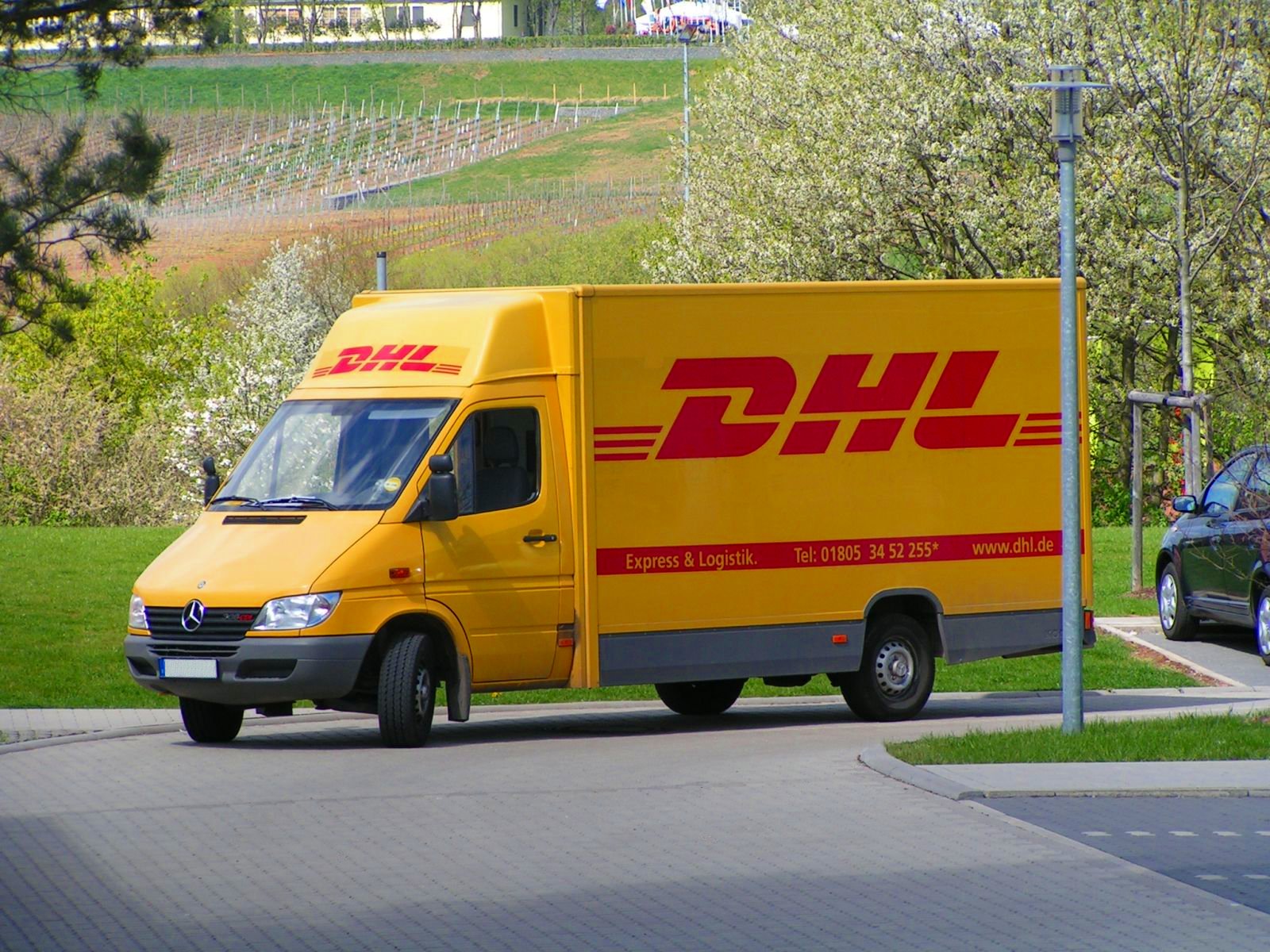 Dhl di Peschiera, raggiunto accordo per l’assunzione dei lavoratori della cooperativa