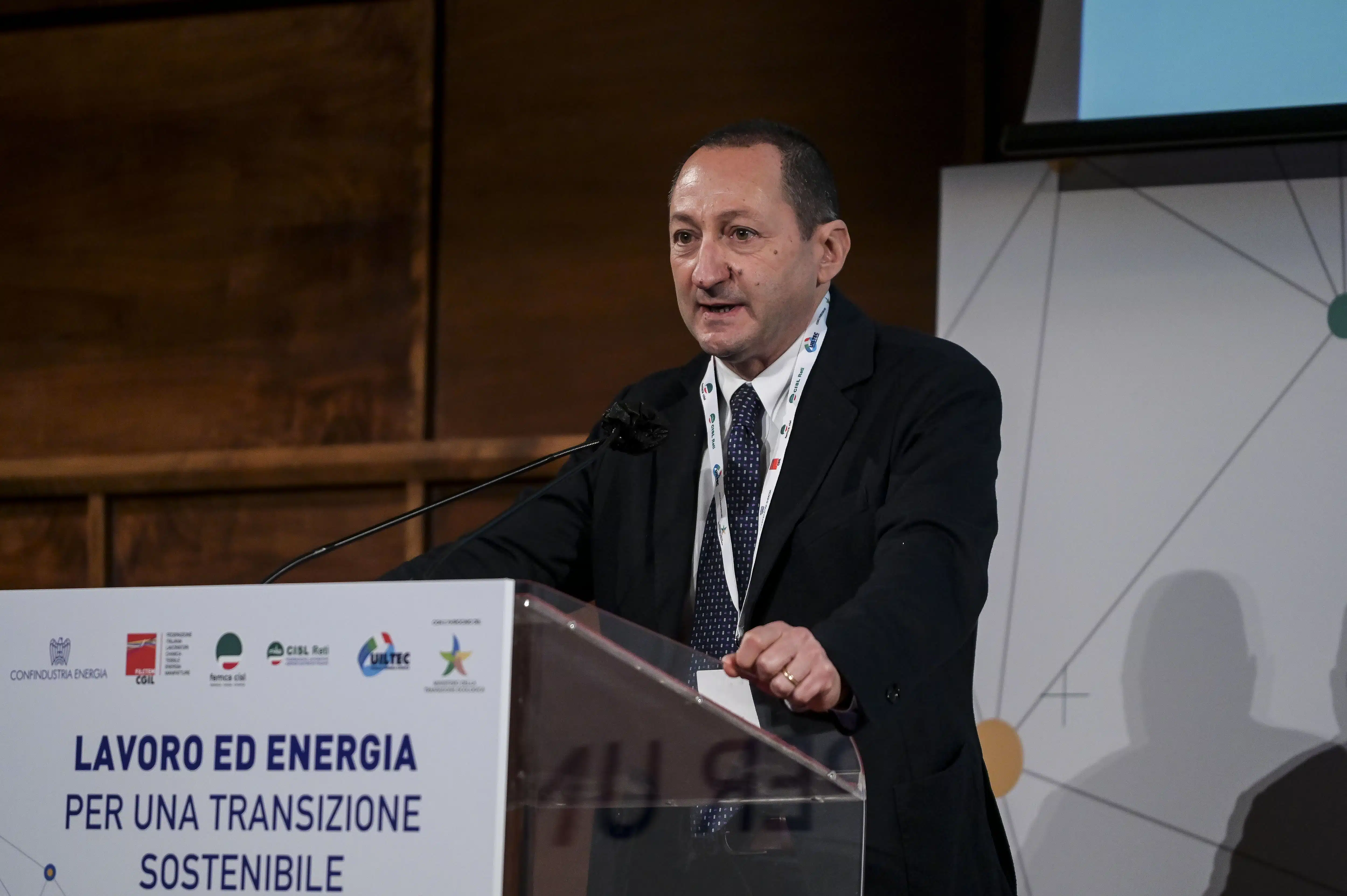 Falcinelli (Filctem), la “base” ci chiede più azione, ma pesano le tensioni nei rapporti unitari. Su contratti e salari va aperto un confronto con Confindustria