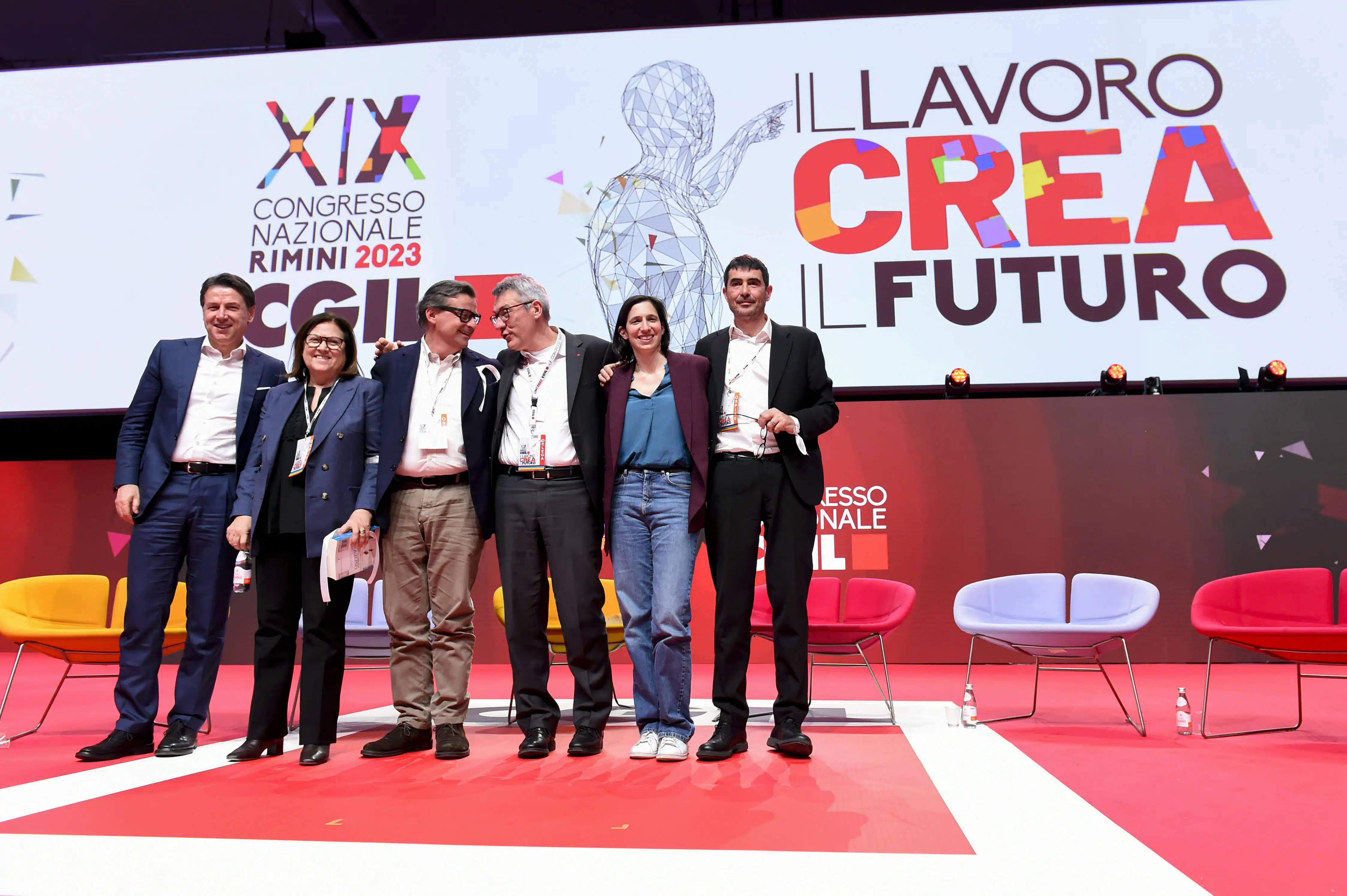 Landini striglia Conte, Calenda, Schlein e Fratoianni: “proposte concrete, non chiacchiere da bar”. E intanto Schlein lancia l’idea: chiudiamoci tutti in una stanza e troviamo un accordo