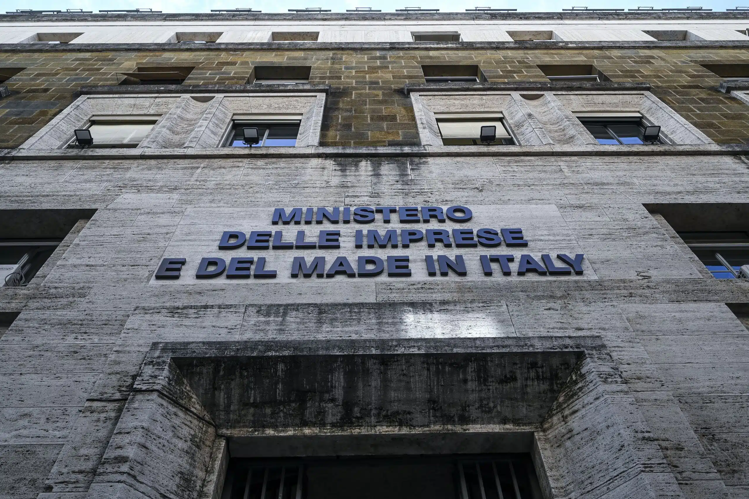 Dietro al Made in Italy c’è il vuoto della politica industriale