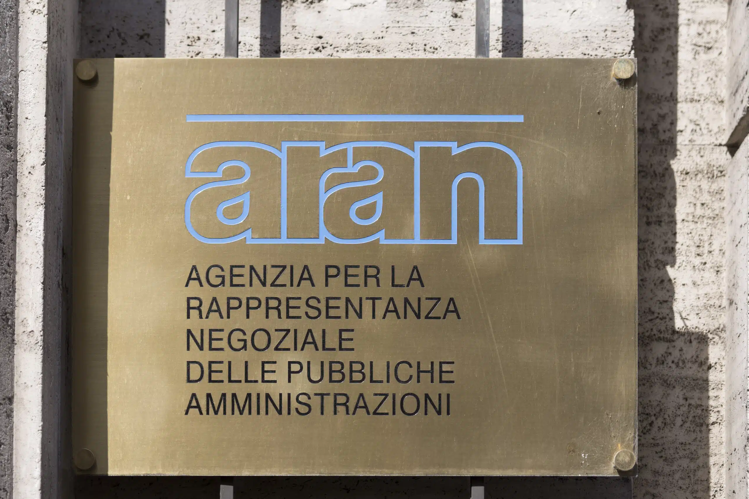 Sottoscritto all’Aran il contratto area dirigenza funzioni centrali 2019-2021