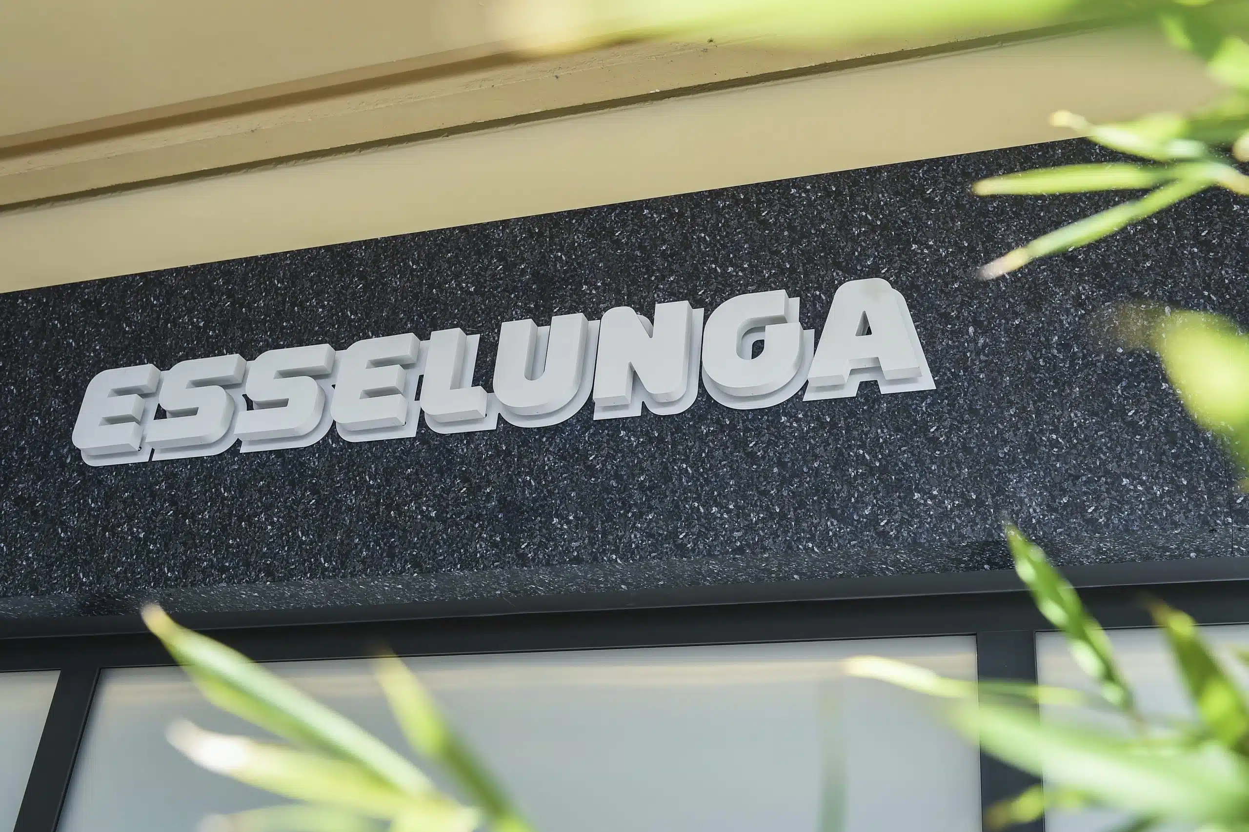 Esselunga, sottoscritto accorso su internalizzazione di 2mila addetti all’e-commerce