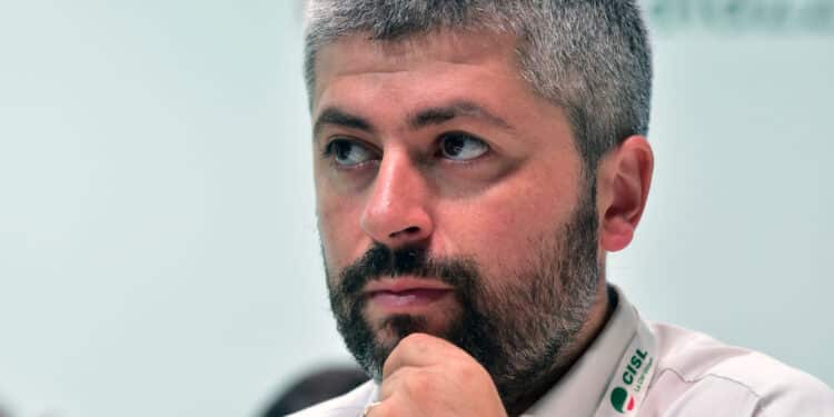 Salari, Pirulli (Cisl): non si può più attendere di rinnovare i grandi contratti scaduti