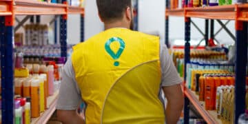 Lavoro su piattaforma, sottoscritto il primo accordo tra sindacati e Assogrocery