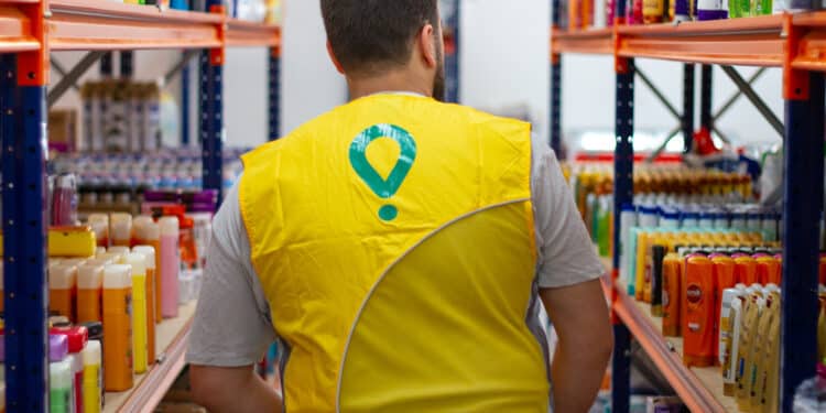 Lavoro su piattaforma, sottoscritto il primo accordo tra sindacati e Assogrocery