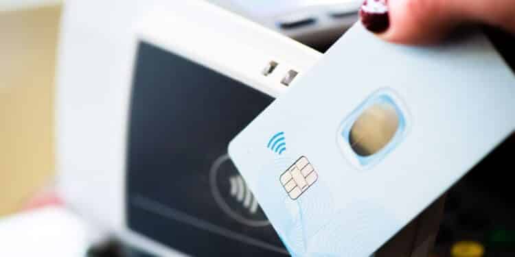 I pagamenti elettronici fanno bene all’economia e pure all’occupazione