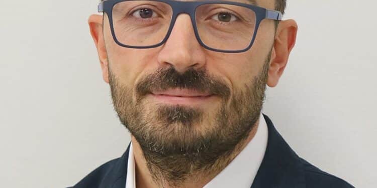 Giannella (Leonardo), miglioramento ed armonizzazione dei trattamenti economici, rafforzamento del welfare, sperimentazione della riduzione oraria. Questi i punti qualificanti del contratto integrativo