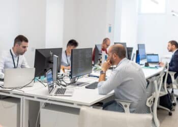 Una settimana di 4 giorni per flessibilità aziendale, benessere lavorativo e conciliazione con i tempi di vita