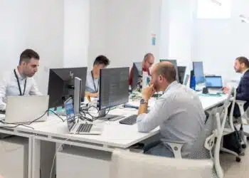 Una settimana di 4 giorni per flessibilità aziendale, benessere lavorativo e conciliazione con i tempi di vita