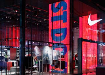 Nike Retail B.V., siglato il primo contratto integrativo per i 500 dipendenti in Italia