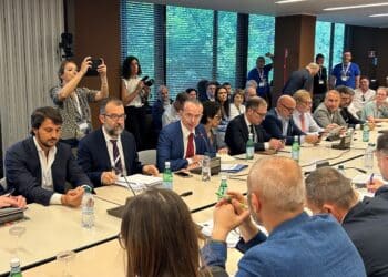 Metalmeccanici, riparte il negoziato per il rinnovo. Federmeccanica: “Lavoriamo per un contratto calato nella realtà”
