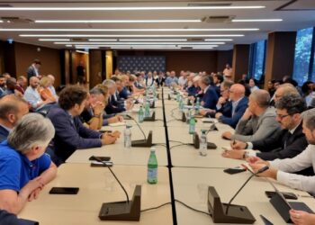 Metalmeccanici, riparte il negoziato per il rinnovo. Federmeccanica: “Lavoriamo per un contratto calato nella realtà”