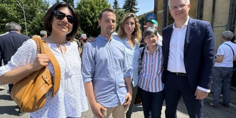 Mozarc Bellco Mirandola: prosegue lo sciopero, ai 350 a rischio licenziamento anche la solidarietà del presidente di Confindustria