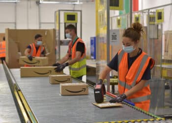 Amazon Italia, sindacati: sia fatta rapidamente massima chiarezza a tutela dei lavoratori