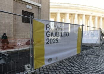 200 giorni al Giubileo, scendono in campo i sindacati. Cgil-Uil da un lato e Cisl dall’altro, presentano le loro proposte in due distinte iniziative al Tempio di Adriano e al Campidoglio