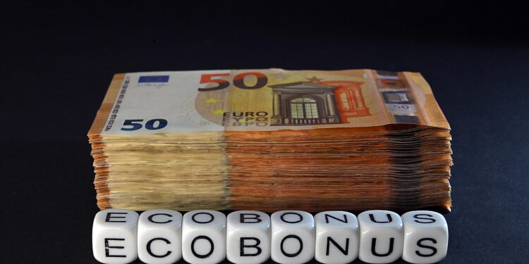 Ecobonus, Cgil: usate risorse Pnrr per 13,726 mld, solo 26% al Sud. Ferrari: criteri opachi sulla scelta degli interventi