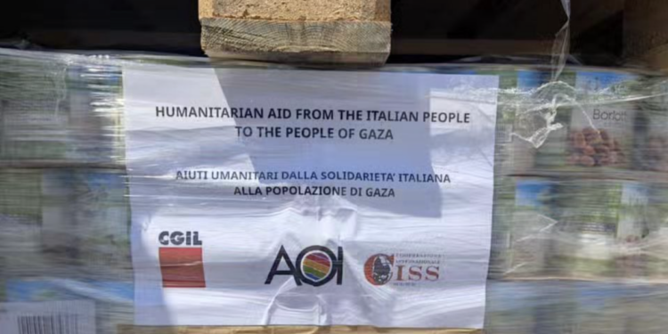 Gli aiuti umanitari di Flai e Cgil arrivano a Gaza: “soddisfatti, ma condanniamo ostacoli e lentezze di Israele”