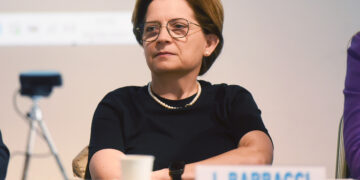 Scuola, nuovo anno, vecchi problemi: mancano docenti, assunzioni bloccate e stipendi bassi. Parla Ivana Barbacci, segretaria generale Cisl Scuola, che tuttavia afferma: con Valditara c’è dialogo