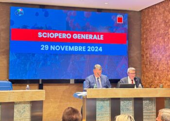 Sciopero generale, sarà di otto ore il 29 novembre, lo annunciano Landini e Bombardieri