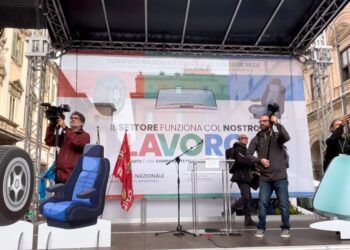 Automotive, l’allarme dei sindacati in sciopero: ormai è a rischio l’intera manifattura italiana