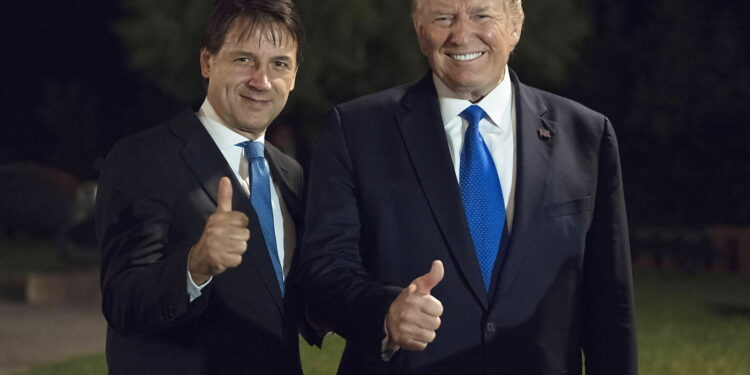Un Trump a destra e uno a sinistra
