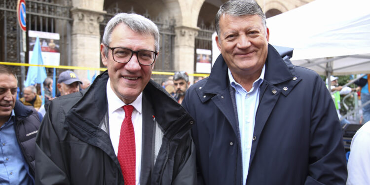 Codice appalti, Landini e Bombardieri, “siamo disponibili a un confronto con le associazioni datoriali sulla maggiore rappresentatività comparata”. Si riapre, dopo anni, il dialogo tra sindacati e imprese. Un avvertimento al governo