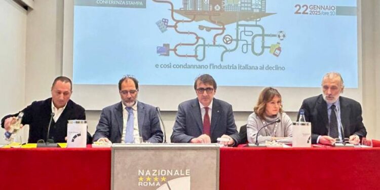 Il canto del cigno della chimica di base. Cgil e Filctem lanciano l’allarme: “così Eni e Governo condannano l’industria italiana al declino”