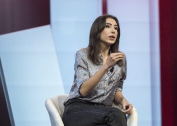 Cecilia Sala libera, in volo per l’Italia