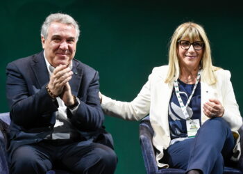 Cisl, Sbarra formalizza le dimissioni e propone l’elezione di Daniela Fumarola a nuova leader del sindacato