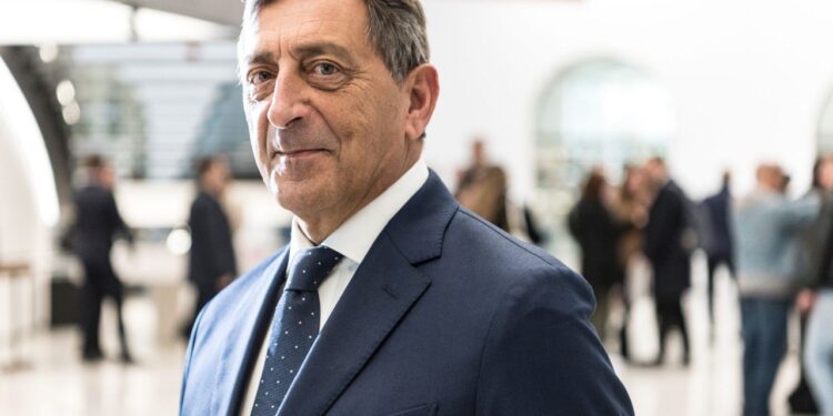 Formazione dei lavoratori ed adeguamento delle competenze: più di 17 miliardi dal FSE+ per colmare il divario territoriale