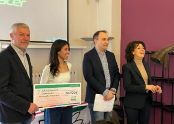 Immigrati, Uliano (Fim-Cisl), “per una società migliore occorre costruire ponti e non muri”. Consegnati 12 mila euro, proventi della vendita del calendario solidale Fim