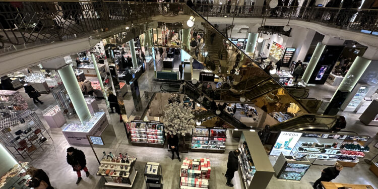 Crisi Coin, nuovo tavolo al Mimit