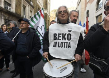 Beko, raggiunta l’intesa al Mimit: 300 milioni di investimenti e nessun licenziamento collettivo